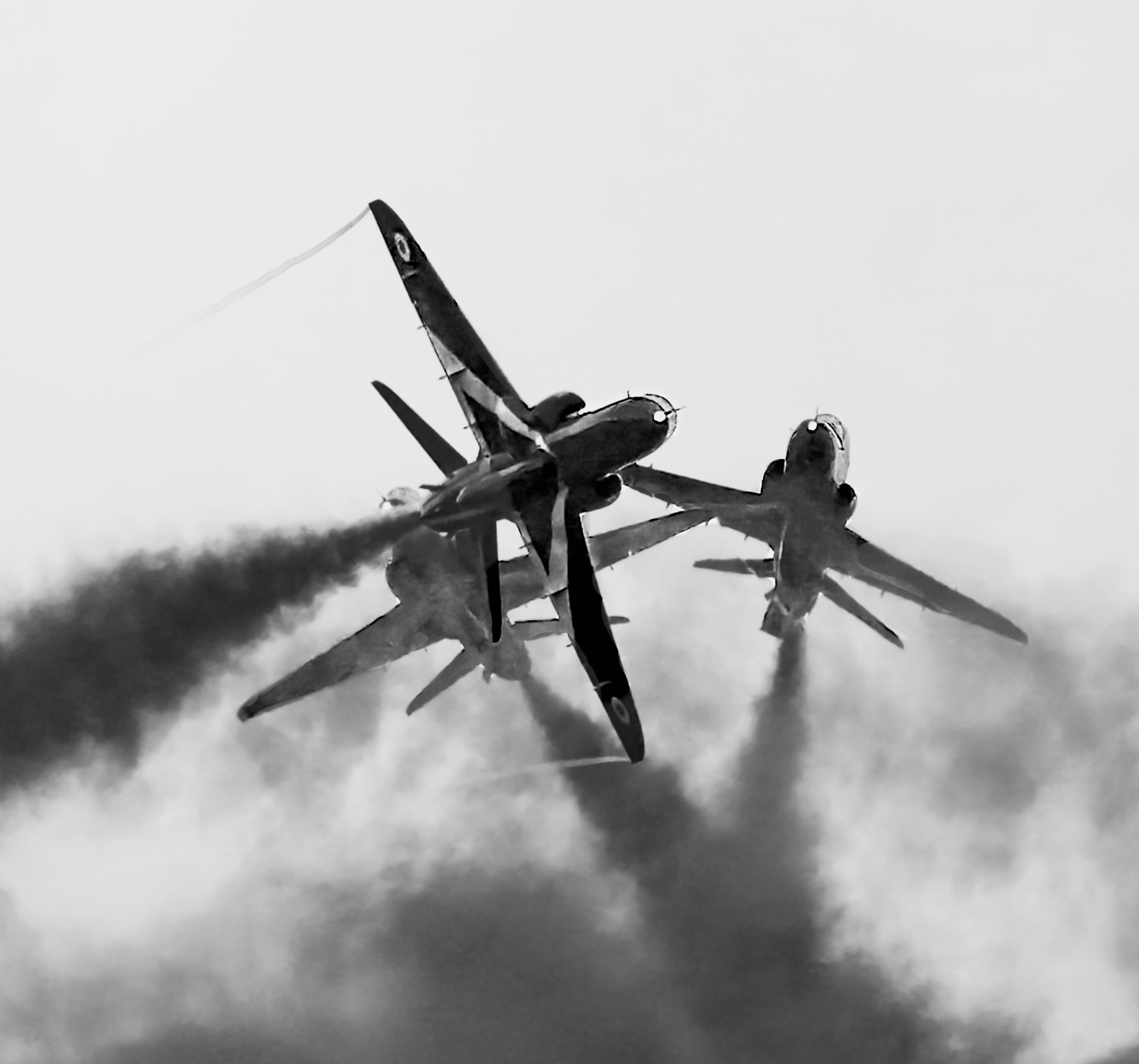 24S07784v1v1.jpgCosford red arrows.jpg