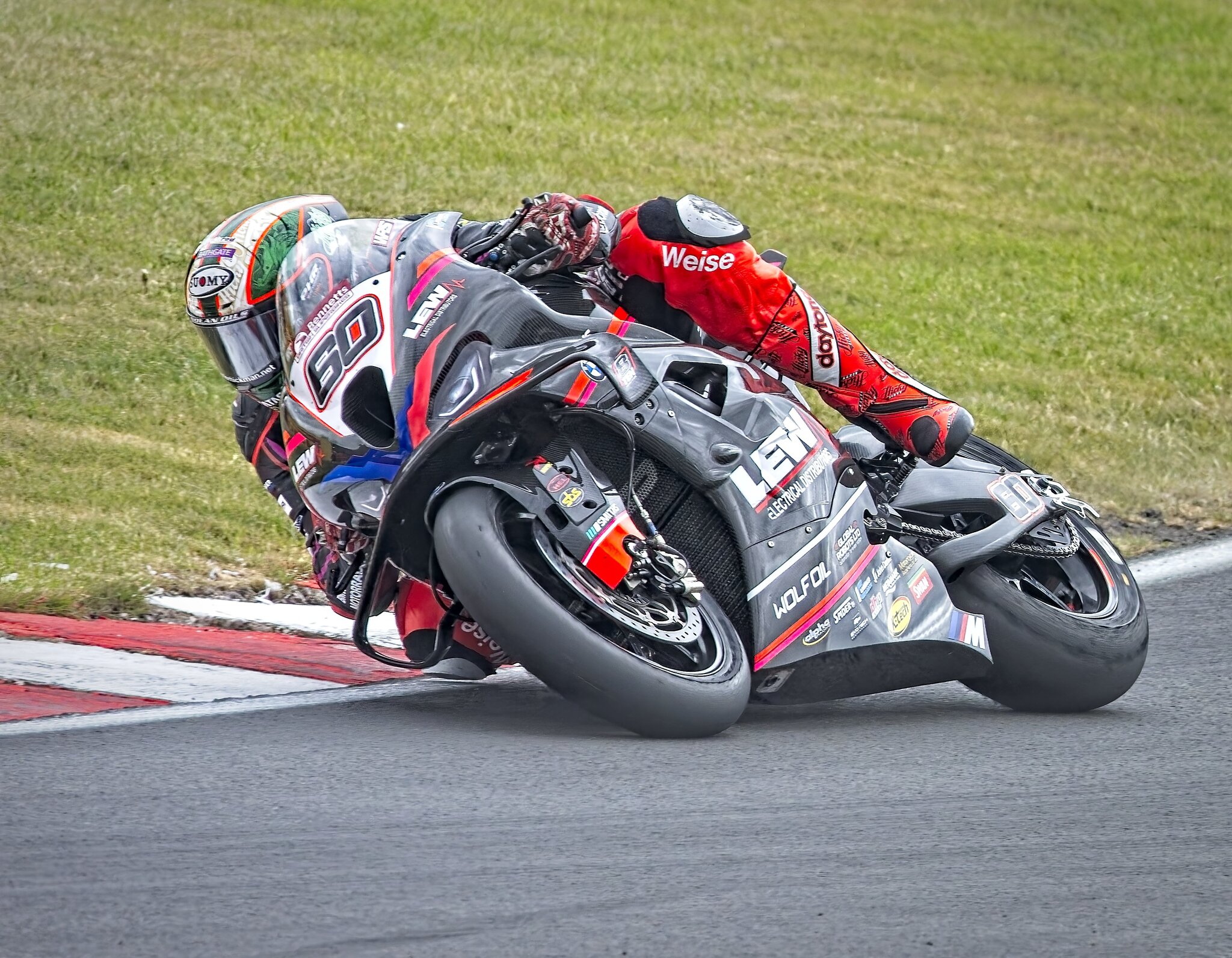25A01767Oulton peter hickman.jpg