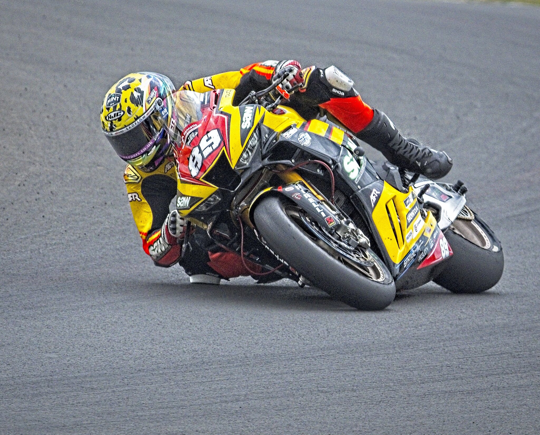 25A01900Oulton fraser rogers.jpg