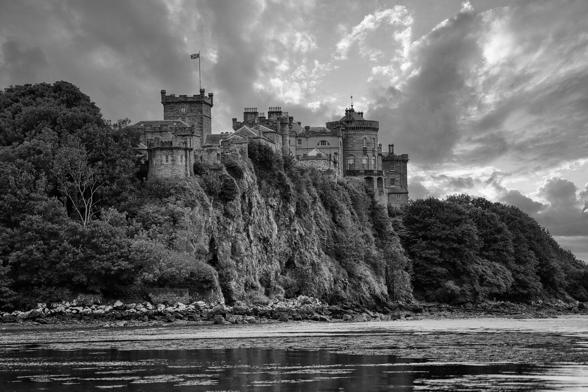 Culzean Castle H3 Mono.jpg