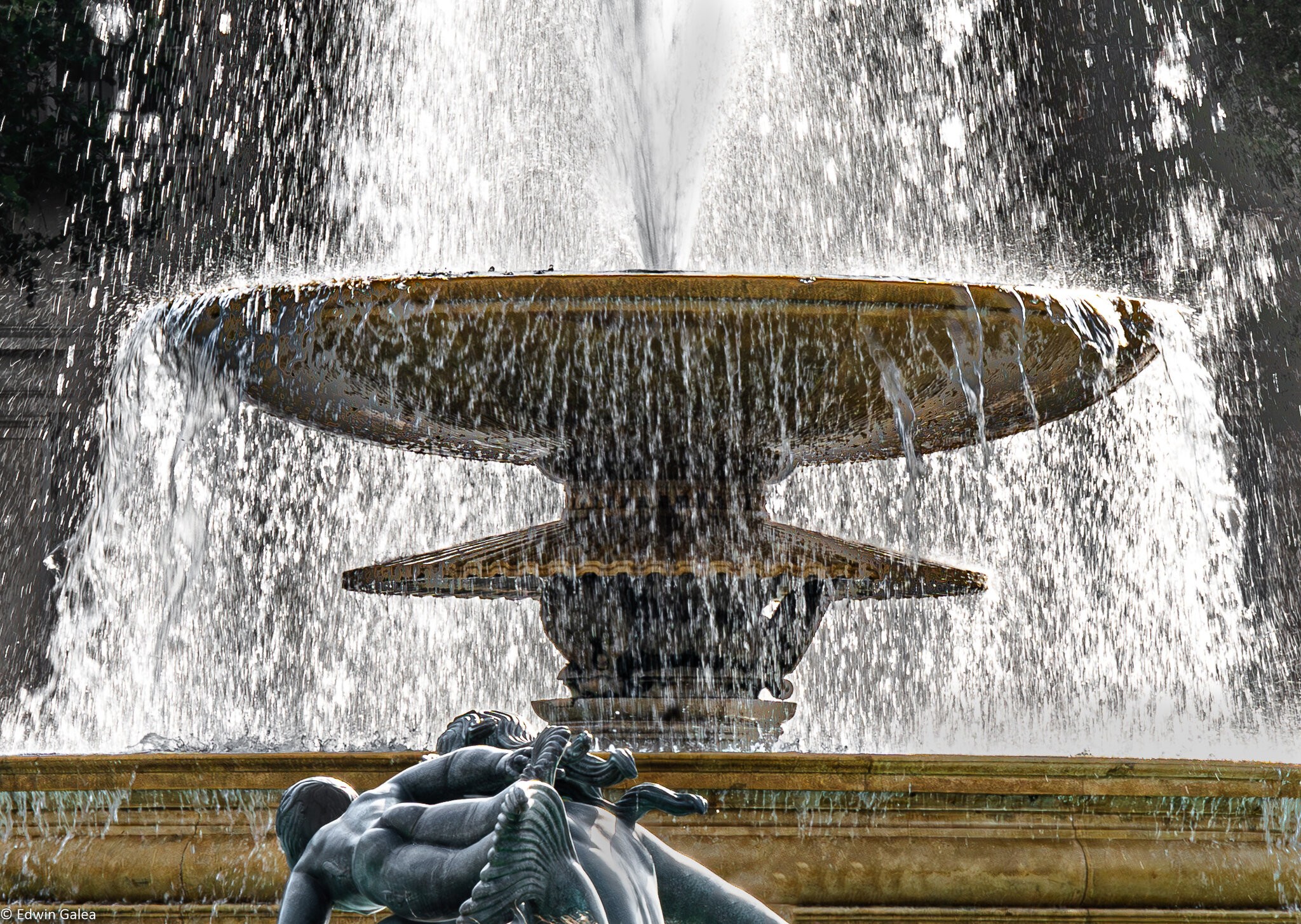 fountain_traf_square-5.jpg