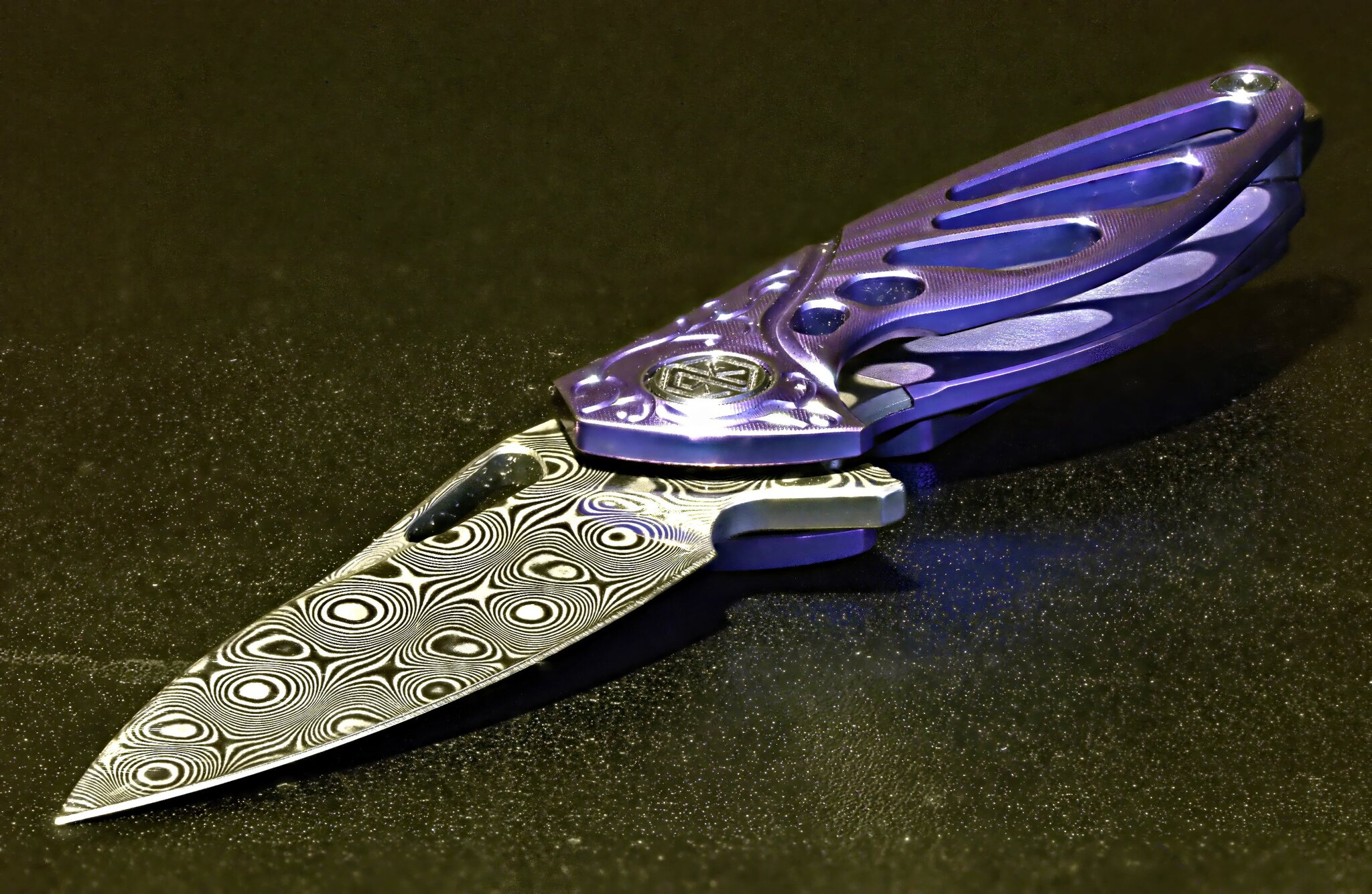 Knife SM.jpg
