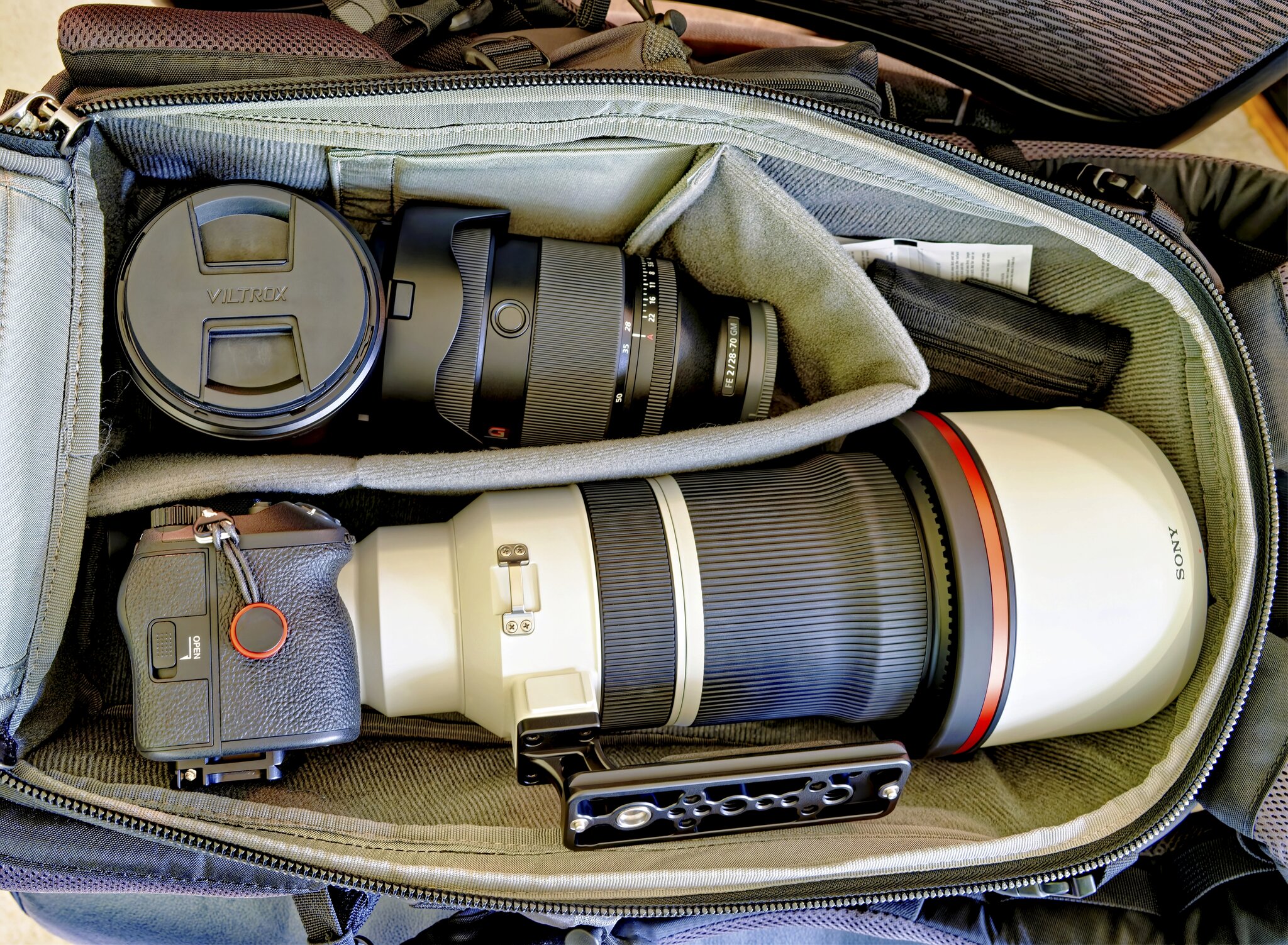 MindShift BackLite 18L Sony 100-400.jpg