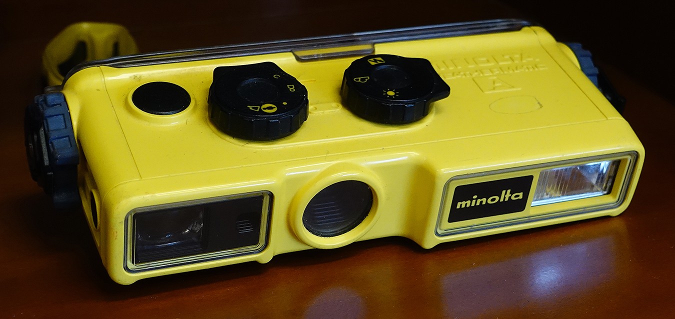 Minolta under.jpg