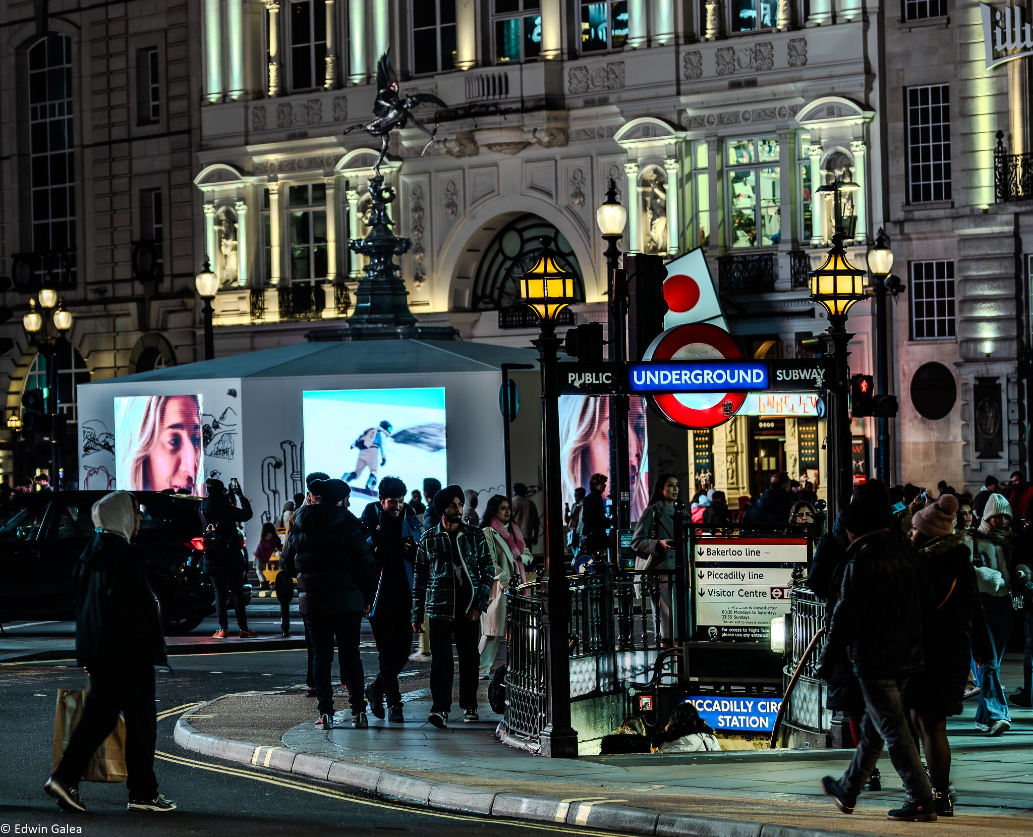 picadilliy_circus_hdr-1.jpg