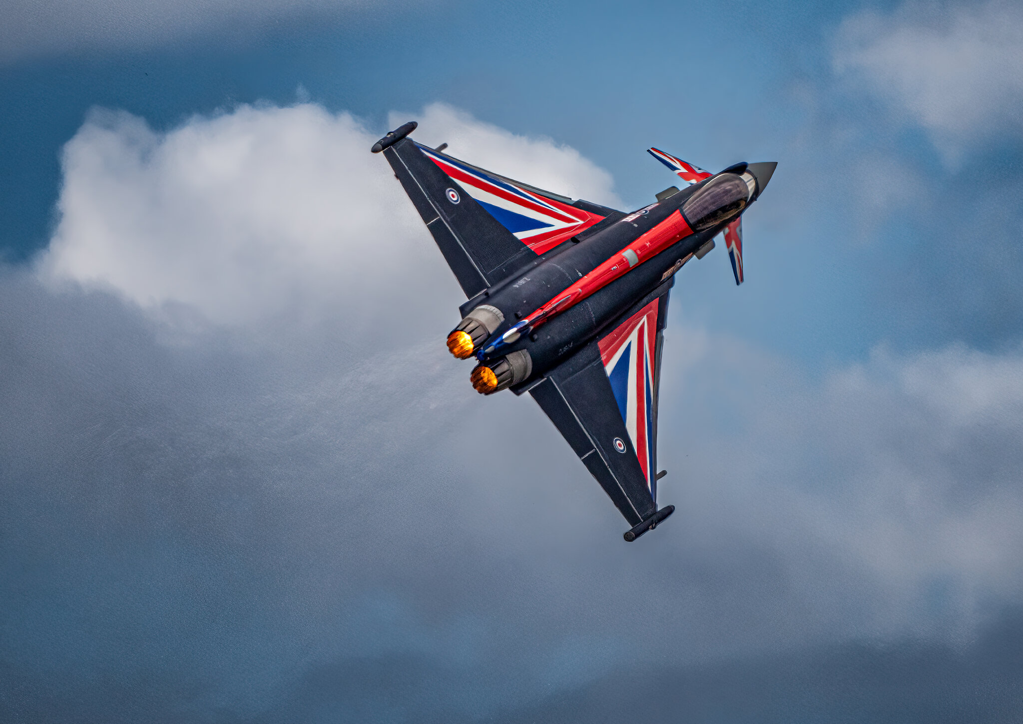 Typhoon-2.jpg