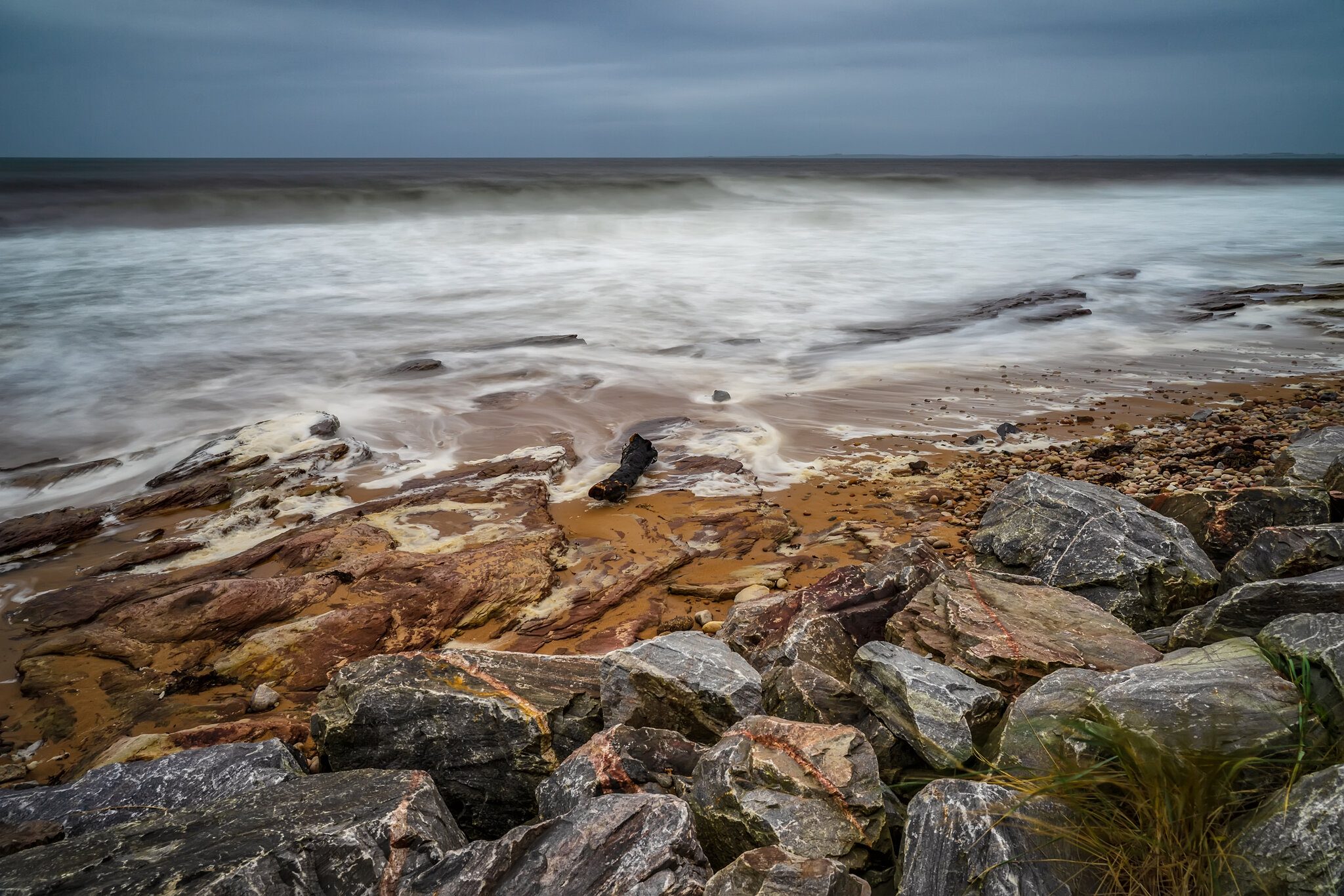 Windy Embo Beach3 copy.jpg