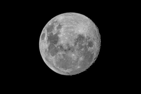 20220514_90%_Moon_11.jpg