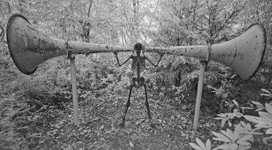 DSC03997LONDON sculpture.jpg