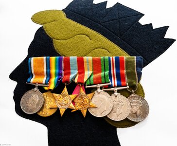 granddads_medals_front_queen-1.jpg