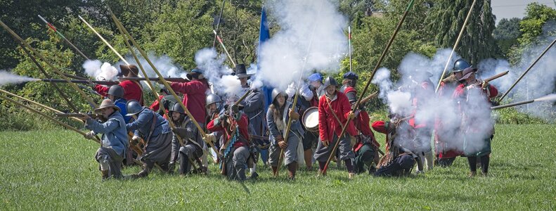 25A01462sealed knot 1.jpg