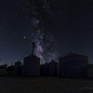 Grain Bins MW2.jpg