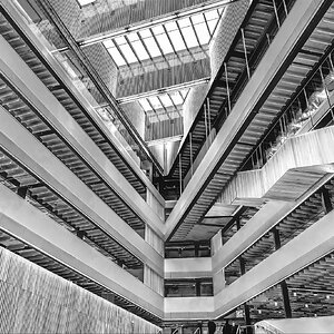 City of Glasgow College Mono2 .jpg