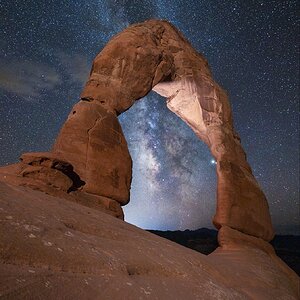 Delicate Arch Milky Way 2.jpg