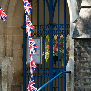 coronation_bunting-4.jpg