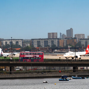 embraer_190SR_G-LCYL-4.jpg