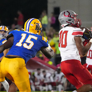 fball0901-171.jpg