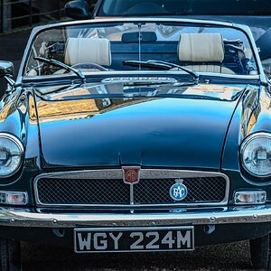 mgb_1972_roadster_hdr-3.jpg