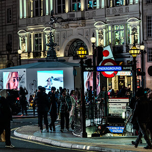 picadilliy_circus_hdr-1.jpg