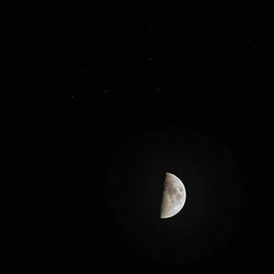 24T07538 Moon and Pleiades.jpg
