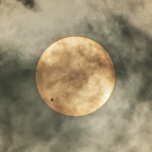 Venus-Transitting-The-Sun-2012.jpg