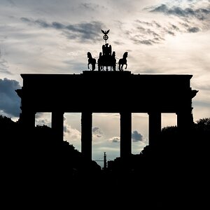 brandenburg gate-7.jpg