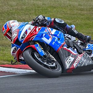 25A01803Oulton josh brookes.jpg