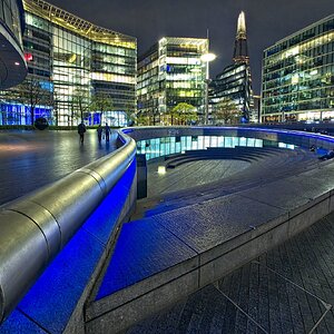 25A00754LONDON night.jpg
