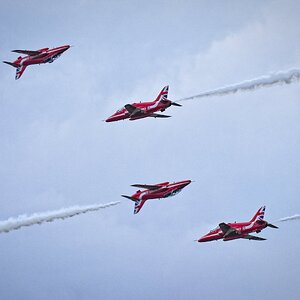 25A08240COSFORD red arrows.jpg