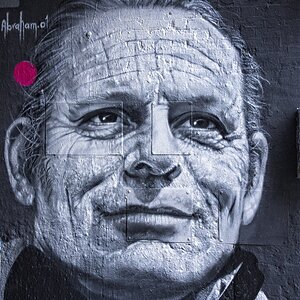 25A00721LONDON grafitti.jpg