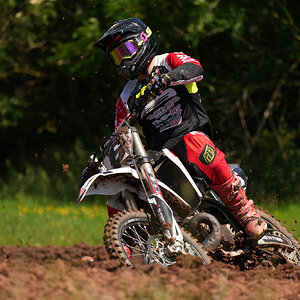 DSC05662-Crop.jpg