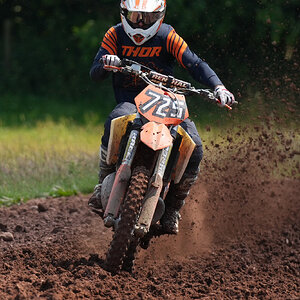 DSC05392-Crop.jpg