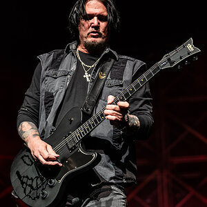 Disturbed - 3 -17-2025 - Band014.jpg