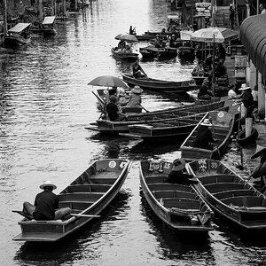 Thai Canal Market.jpg