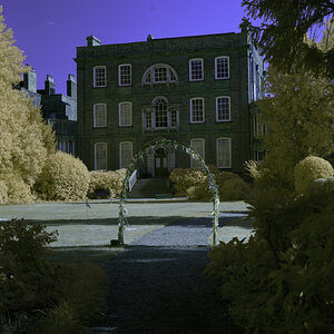 Peckover House IF 550.jpg