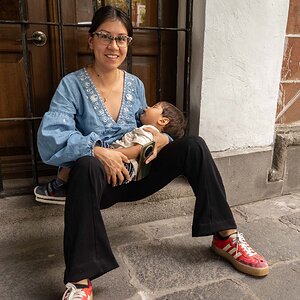 Woman with baby in Puebla, Mexico