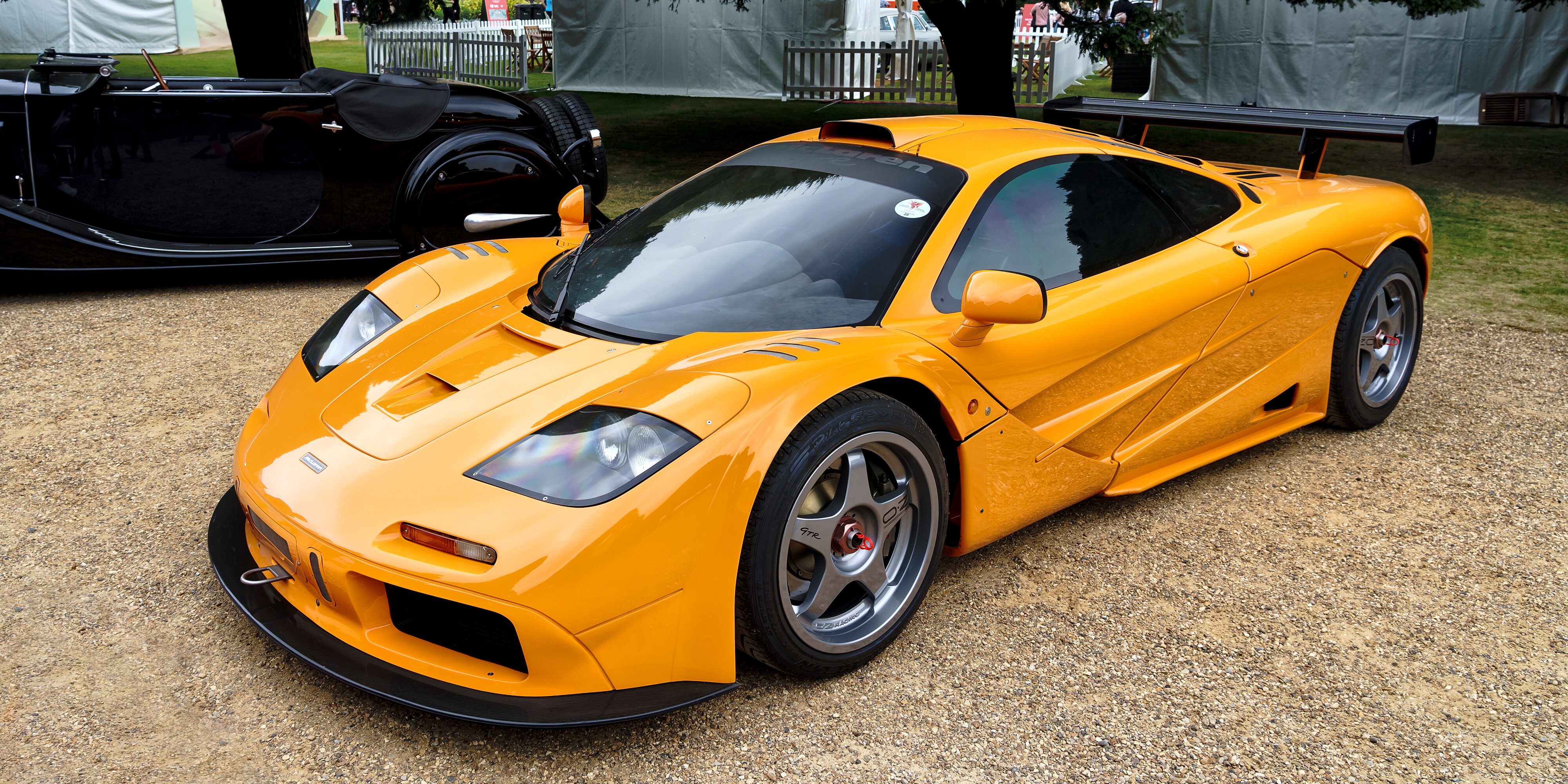 1996 McLaren F1 GTR 11R.jpg