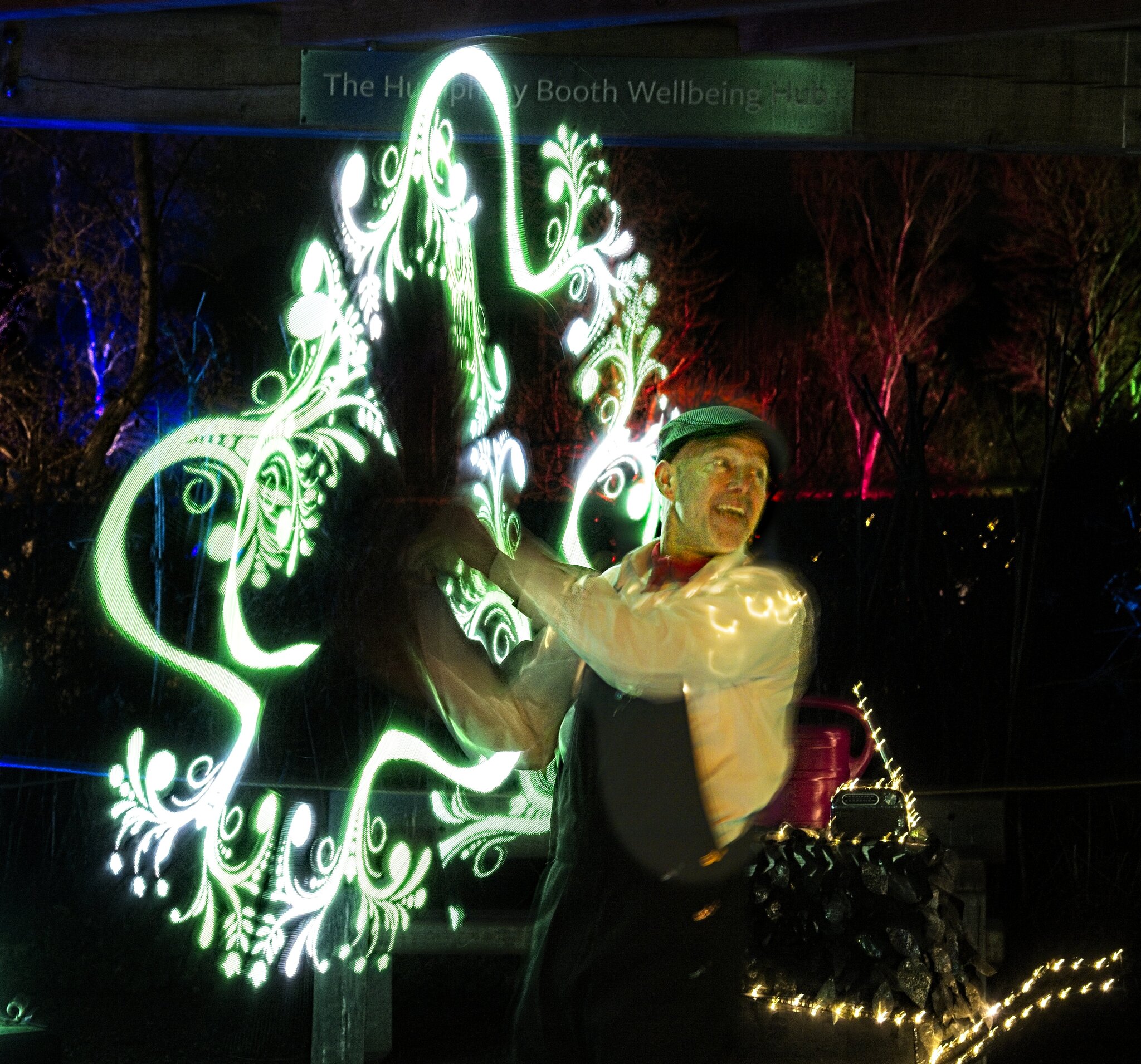 25A03807bridgewater glow moonlight gardener.jpg