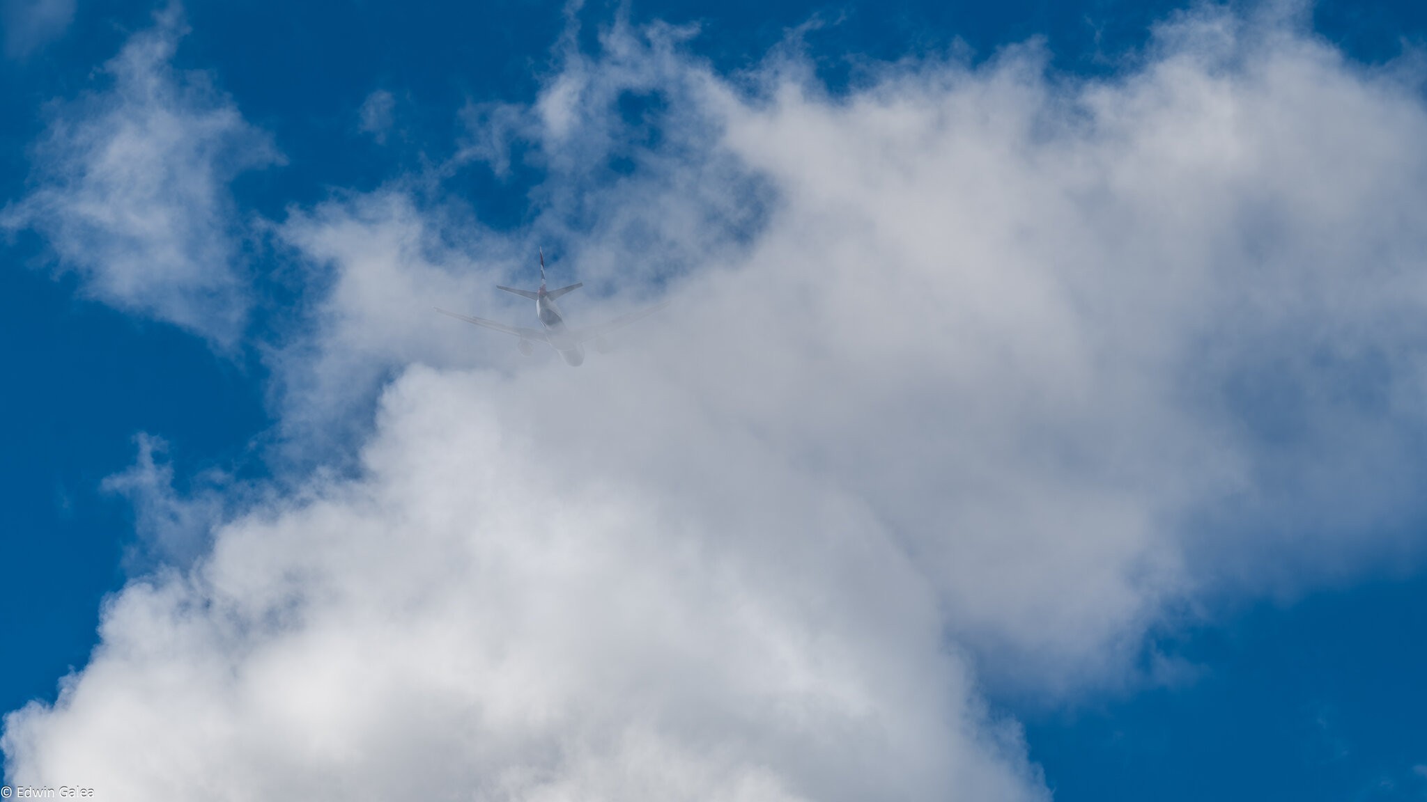 aircraft_in_clouds_hdr-2.jpg