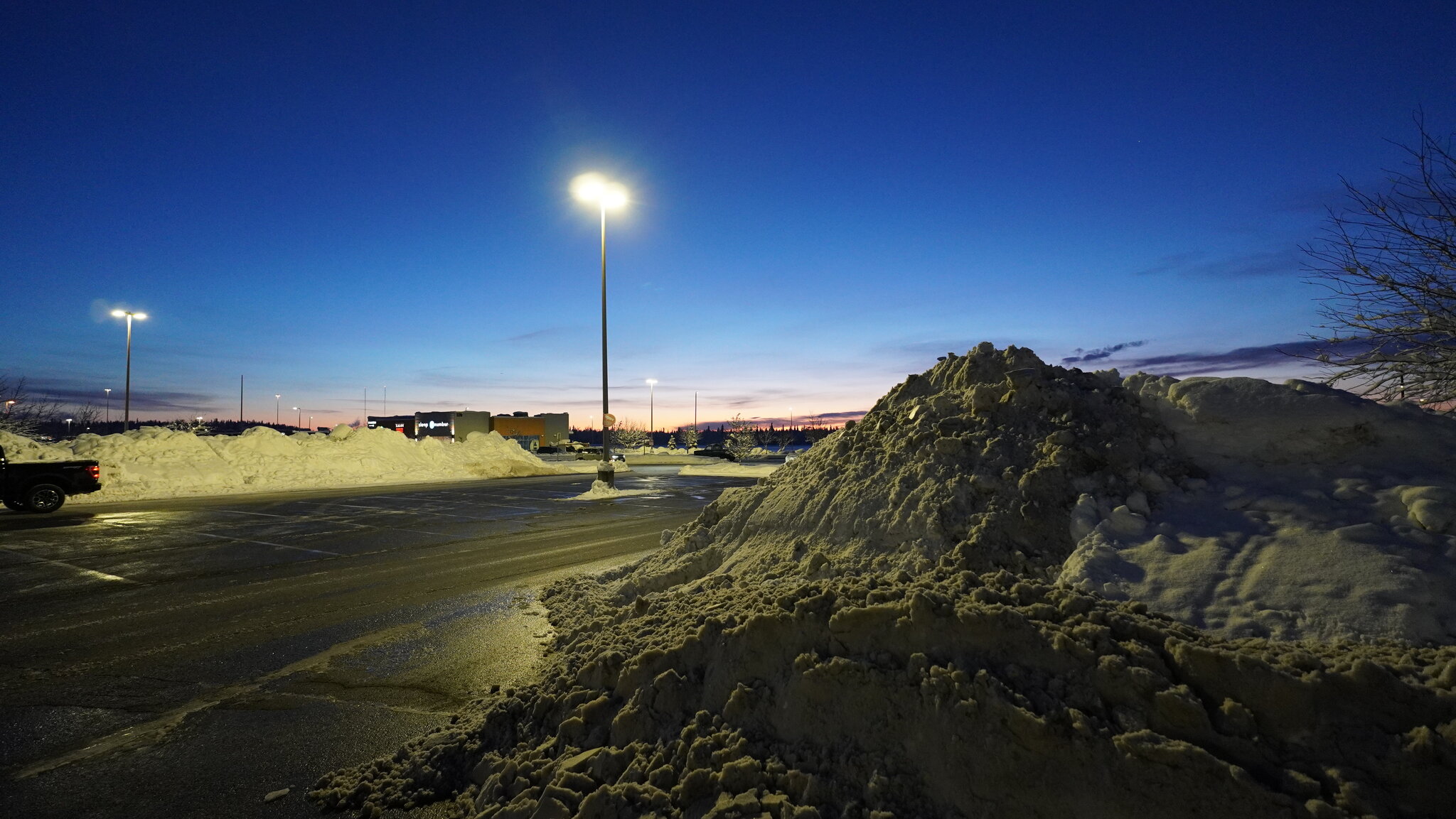 Alaskan Nightfall