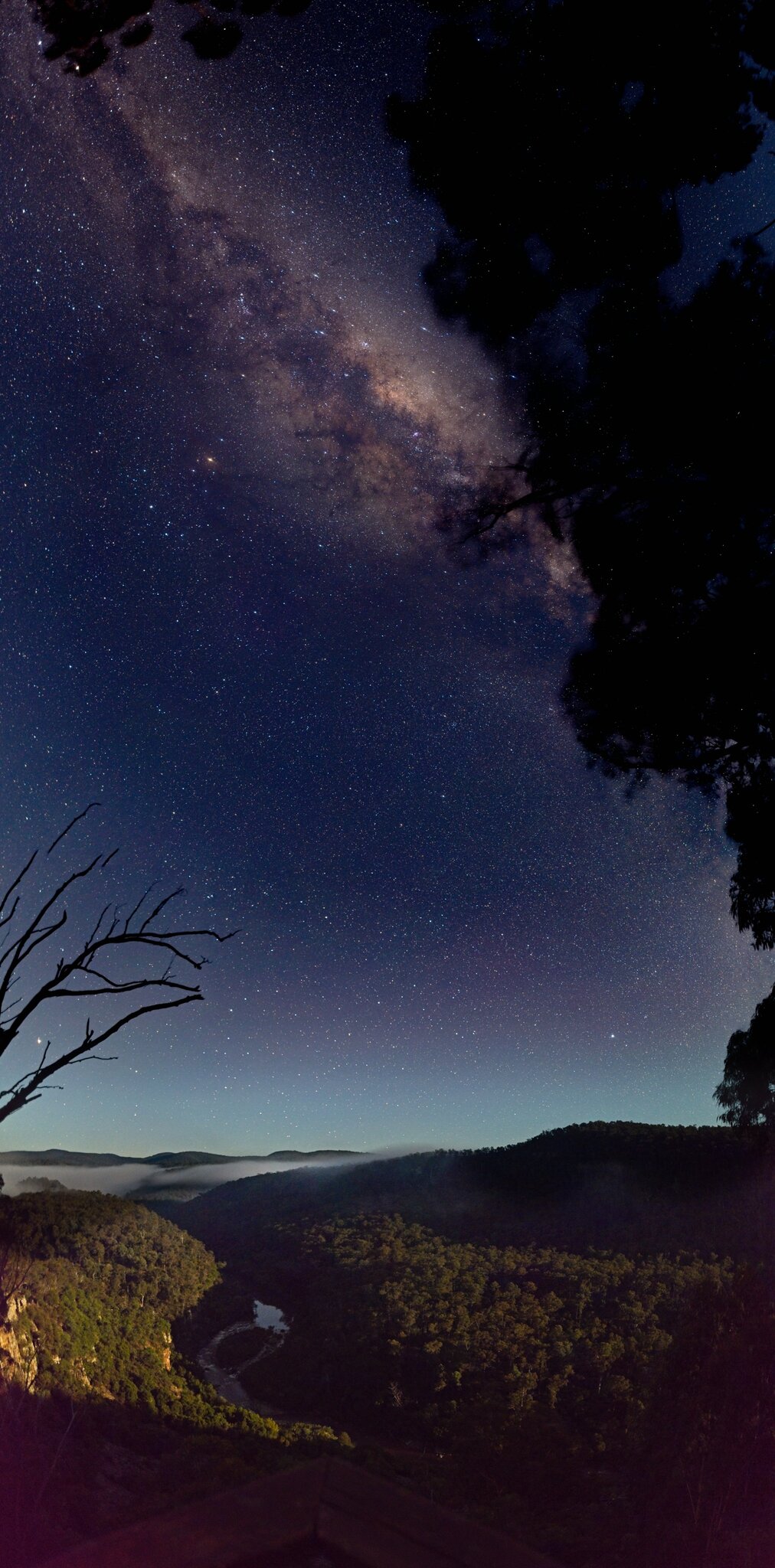 Ampitheatre Landscape pano.jpg