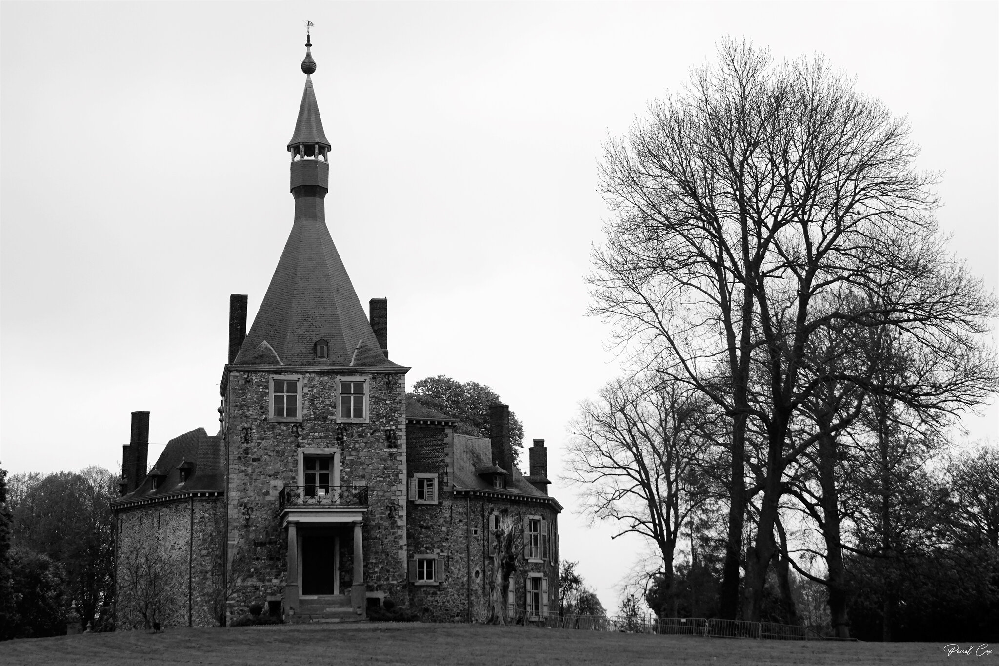 Belgium (Liège)- Chateau de Waroux.jpg