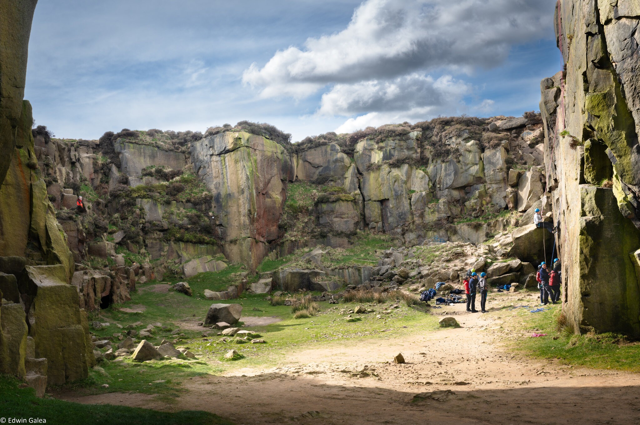 cow and calf Yorkshire dales rock climbers-6.jpg