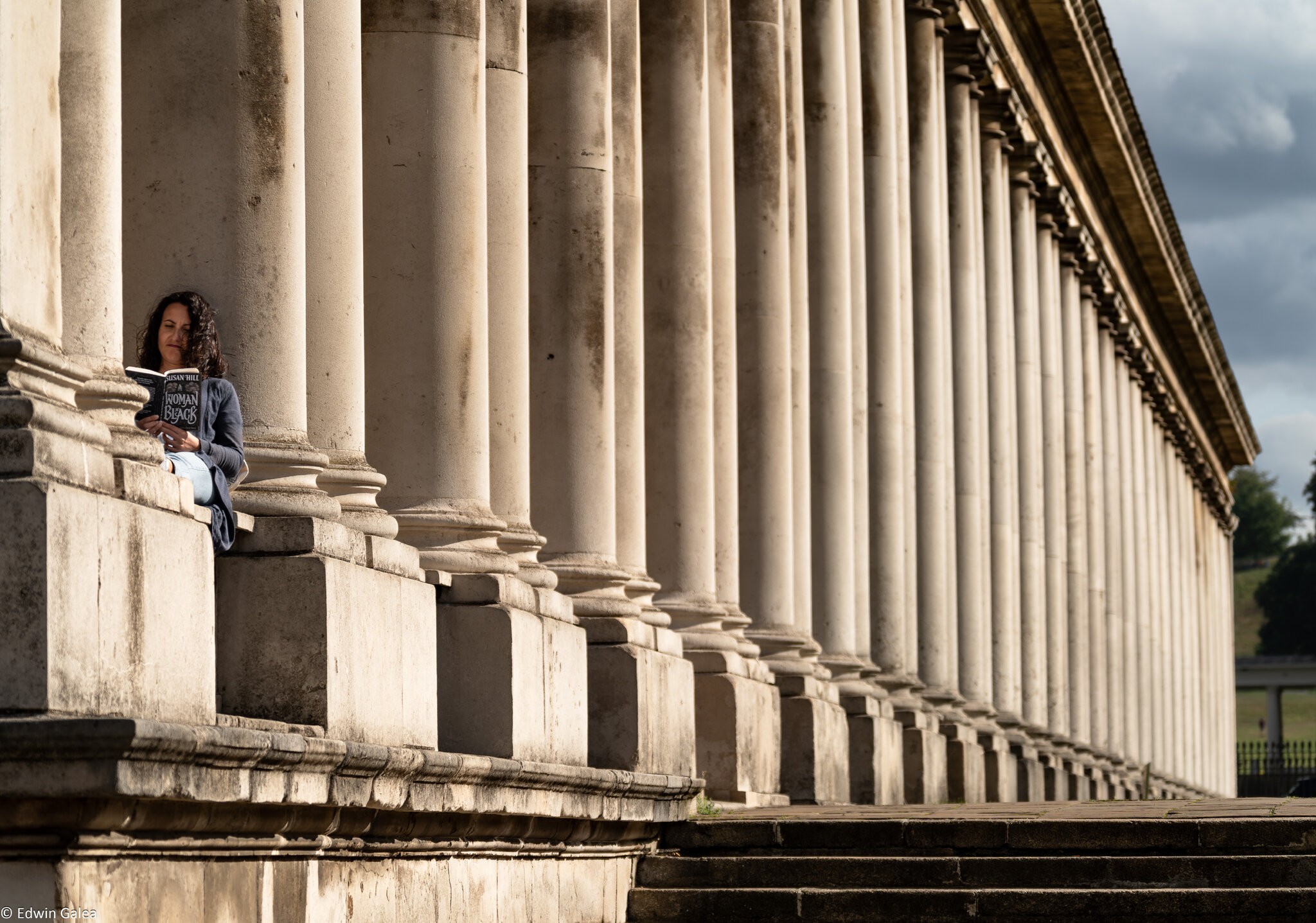 enjoying_Old_Royal_naval_college-3.jpg