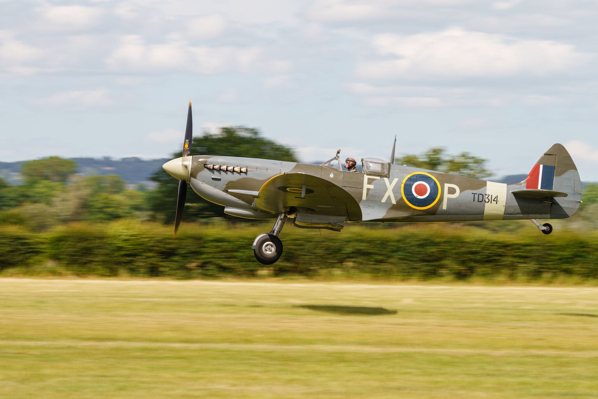 Headcorn Battle Of Britian (1).jpg