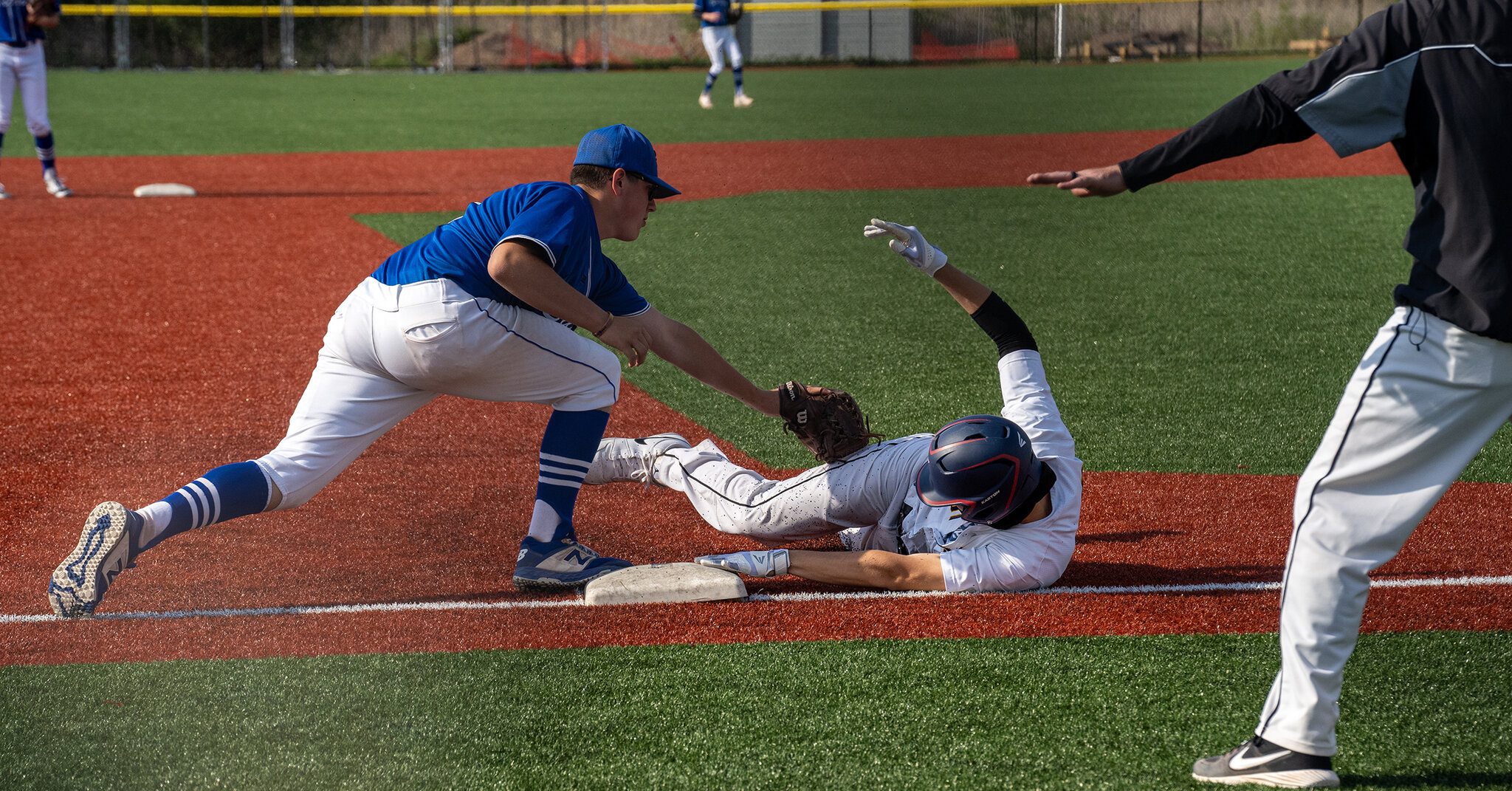 Safe at 3rd.jpg