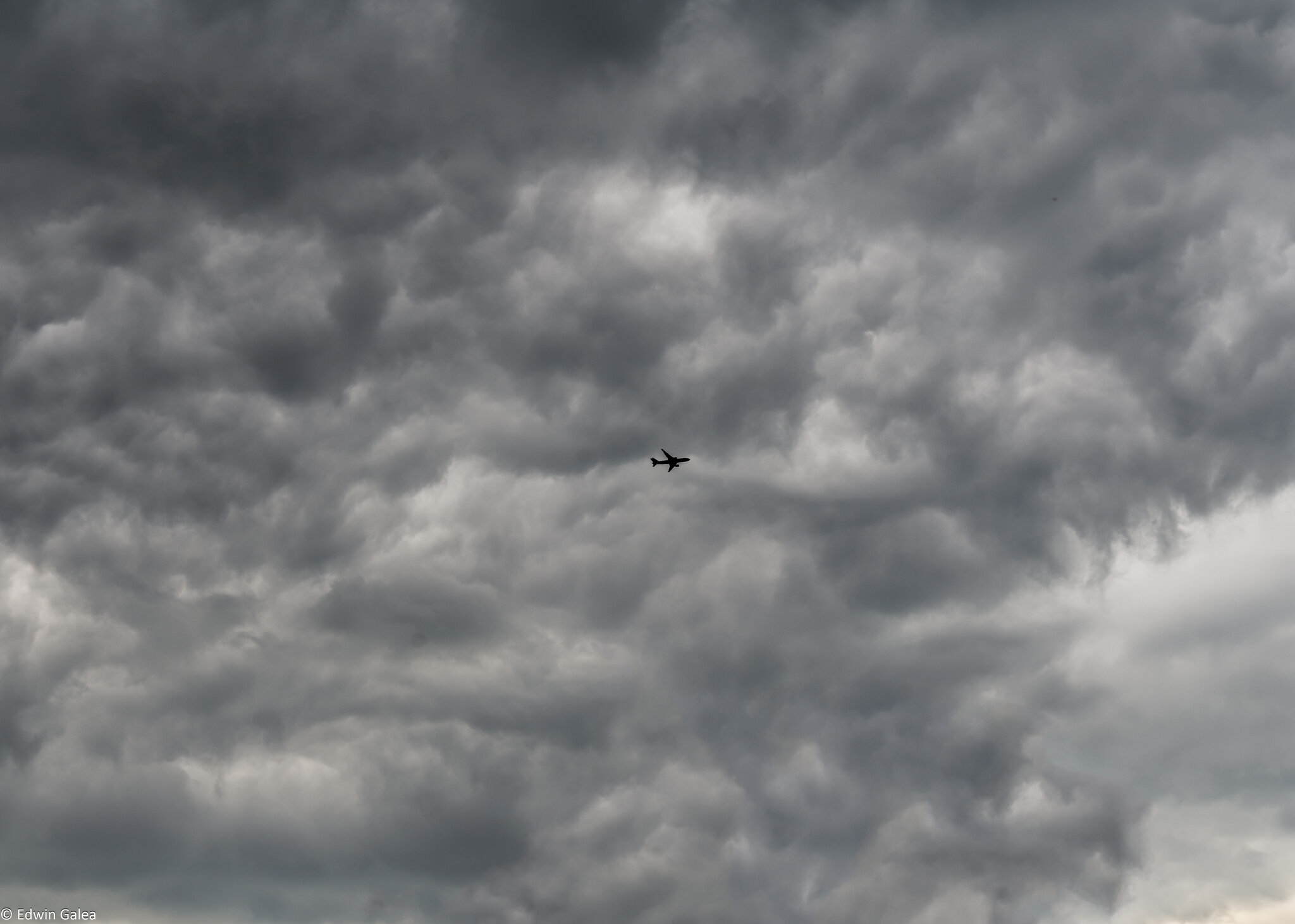 storm_cloud_aircraft-1.jpg