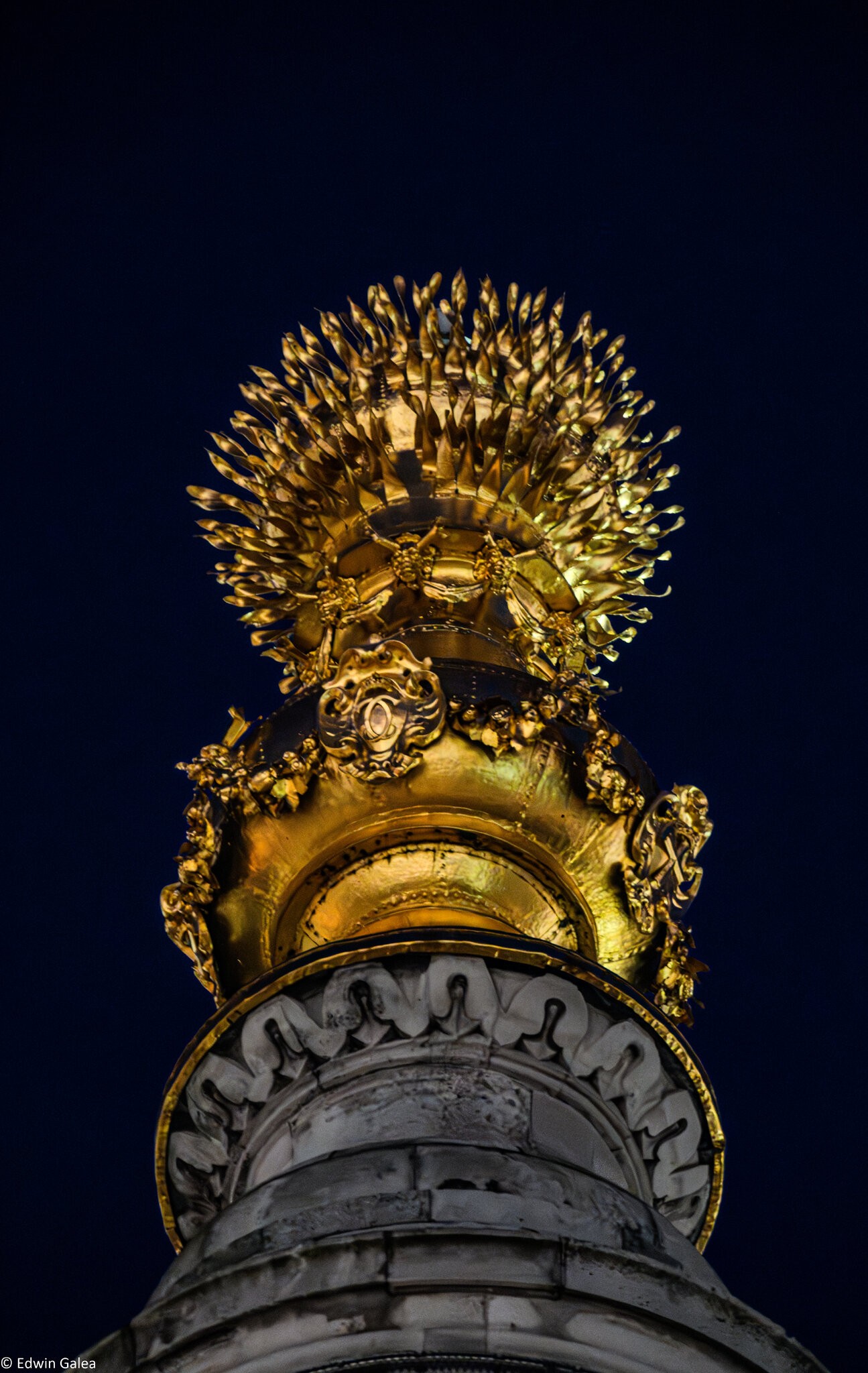 the_monument_night_hdr-5.jpg